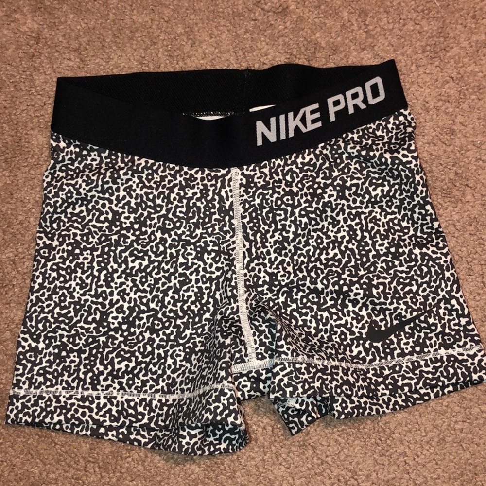 Nike spandex